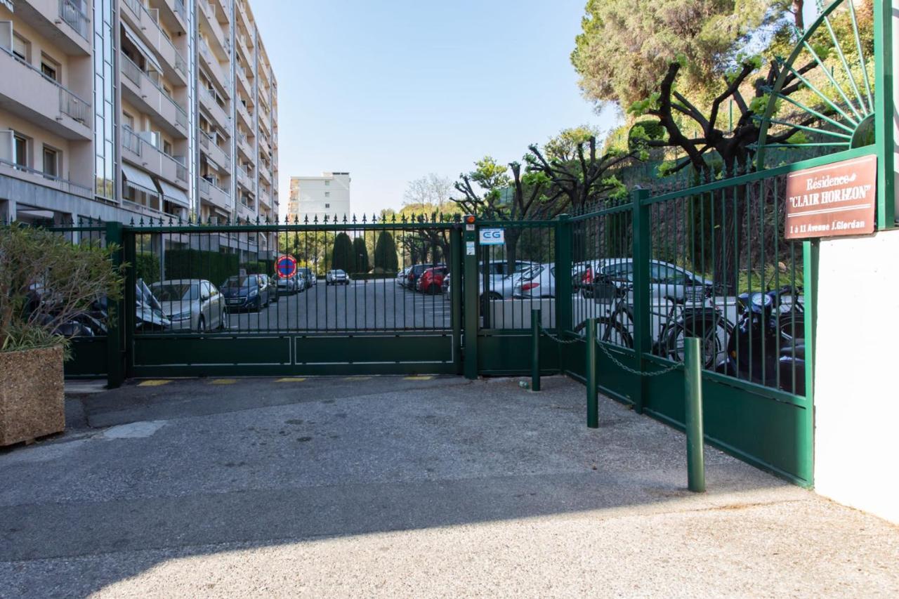Nacre Furnished Flat Apartment